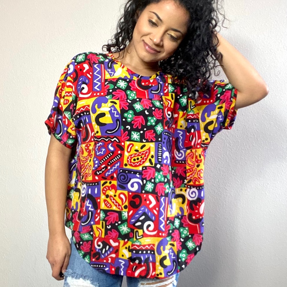 Colorful 90s top - Picture 2 of 8